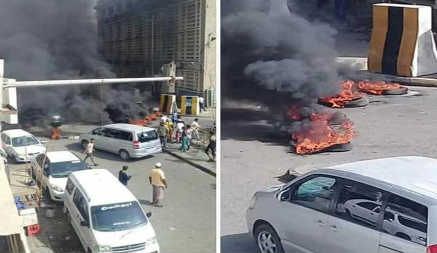 شاهد.. احتجاجات واسعة بعدن ضد فشل حكومة هادي