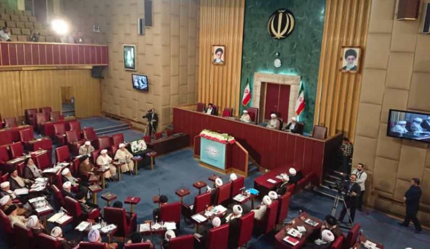 تفاصيل اجتماع مجلس خبراء القيادة في دورته الخامسة 