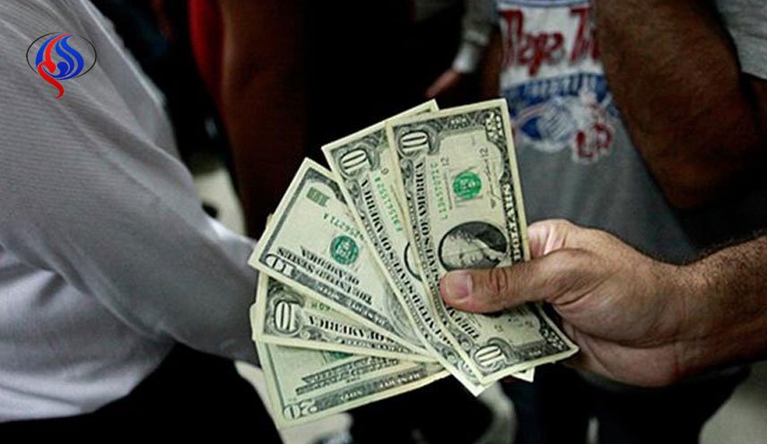 فروش دلار ۱۲۸۰۰ تومانی در صرافی‌های مجاز/ آیا روند نزولی قیمت شروع شده است؟