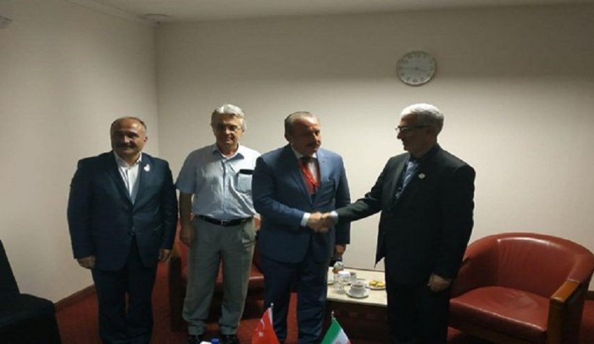 طهران وانقرة تؤكدان أن تعاونهما يخدم ارساء الامن بالمنطقة