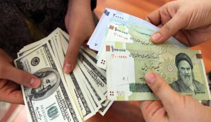 وزارة الامن الايرانية تفشل مخططا لتهریب العملة الصعبة