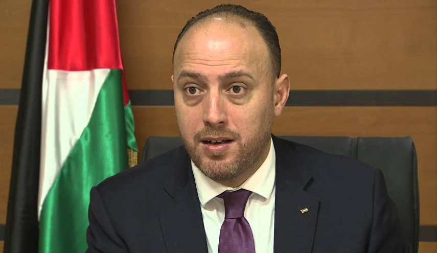 واشنطن تلغي تأشيرات إقامة السفير الفلسطيني وتطالبه بالرحيل فورا