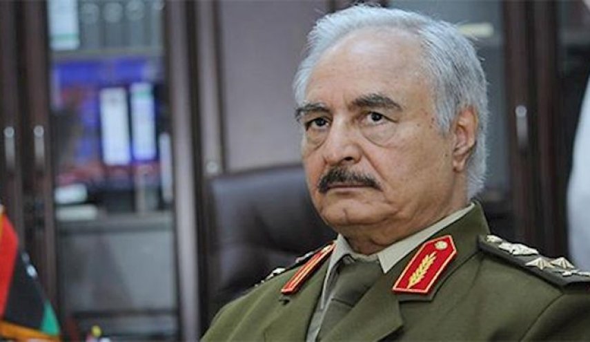 حفتر: قطر تحاول إشعال الفتنة مع الجزائر