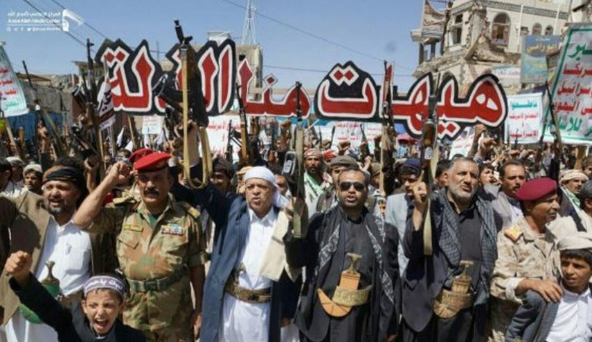 صور/ مسيرة جماهيرية بصعدة إحياء لذكرى استشهاد الإمام الحسين (ع)