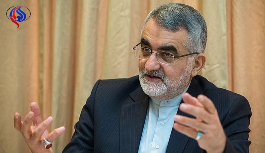 علاء الدین بروجردي: ماتفعله الامارات هو لعب بالنار