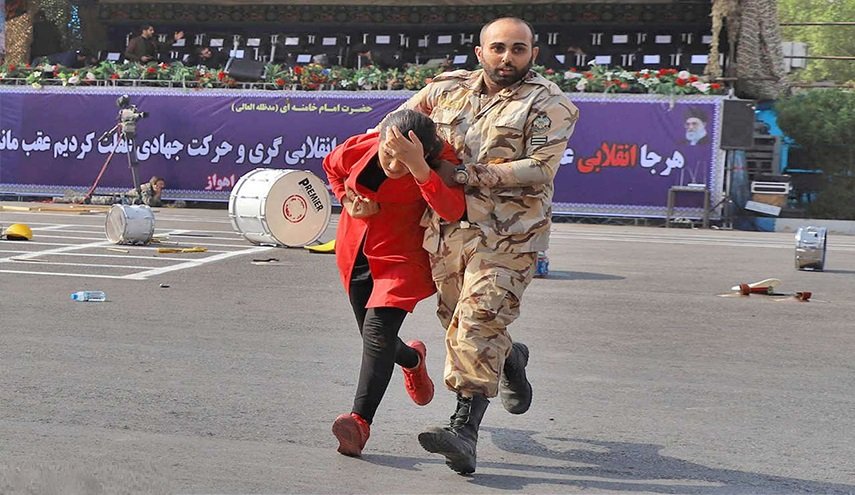 حرس الثورة والتعبئة الإيرانية يتوعدان بالثأر بشدة من الإرهابيين