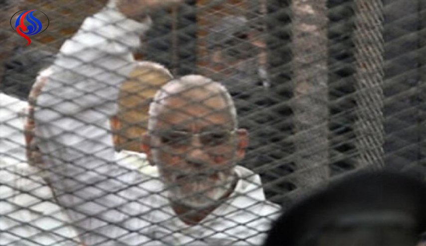 تعرف على أبرز محاكمات مرشد الإخوان في مصر.. 