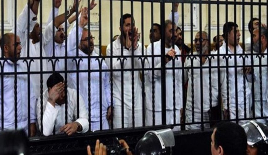 حکم اعدام و حبس 135 نفر در مصر تأیید شد
