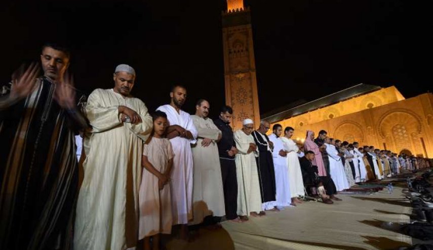تعميم بمراقبة حسابات التواصل الاجتماعي لأئمة الدين في المغرب