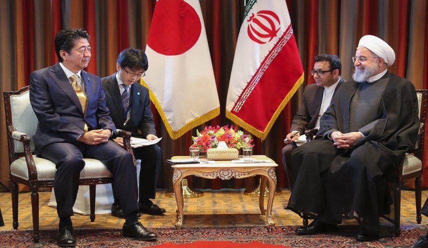 نخست وزیر ژاپن با روحانی دیدار کرد