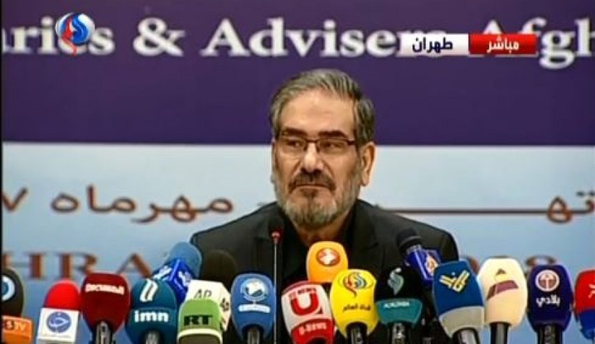 شمخانی: باید ترامپ را در جنگ اقتصادی مایوس کنیم/باید هزینه خروج آمریکا از برجام را پیگیری کنیم
