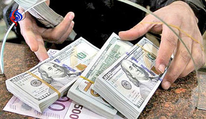 سراشیبی سقوط دلار و سکه/ دلارهای خانگی وارد بازار شد