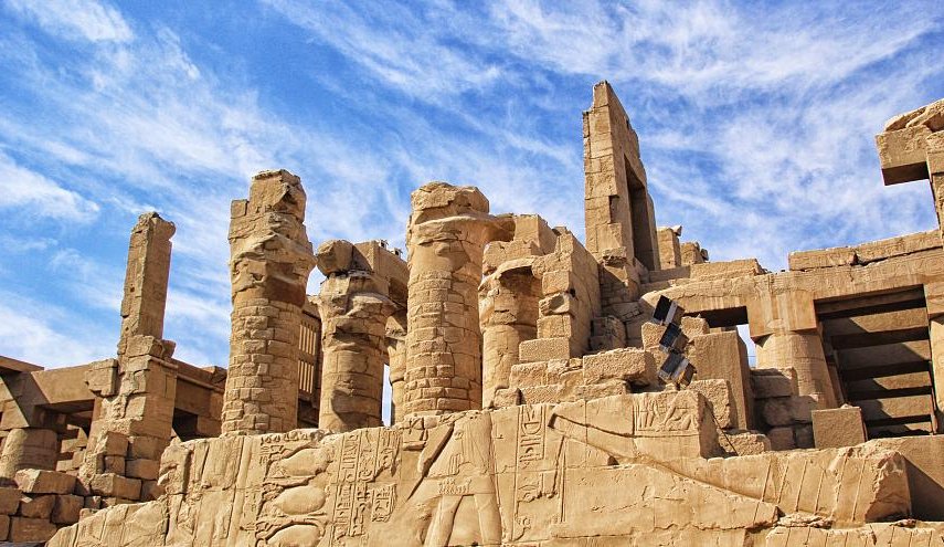 المصريون غاضبون بسبب 