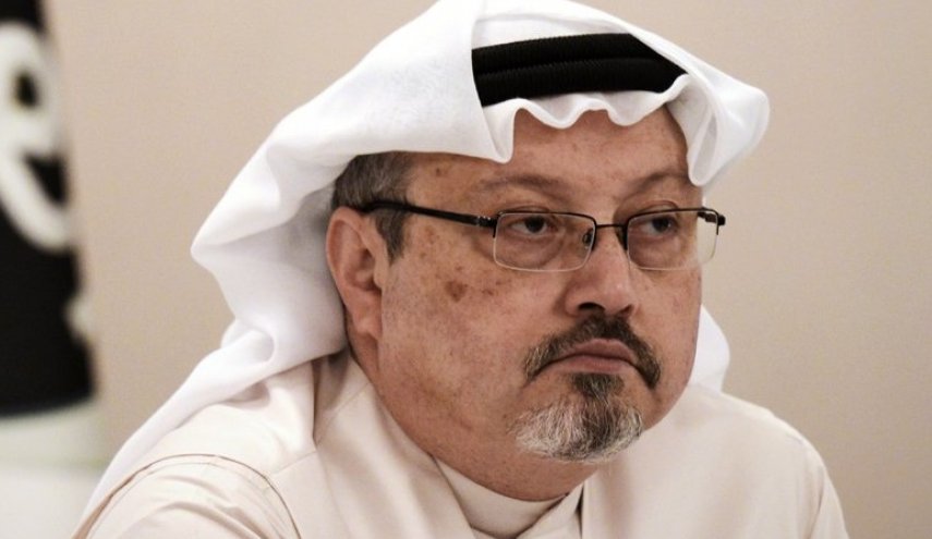 قرب القنصلية .. آخر صورة لقاشقجي قبيل الاختفاء الغامض