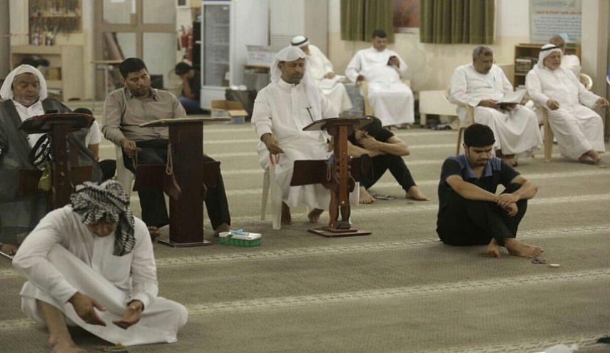 بالصور.. أمسية دعائية طلباً لشفاء آية الله قاسم وتظاهرة وفاء له في منطقة الدراز