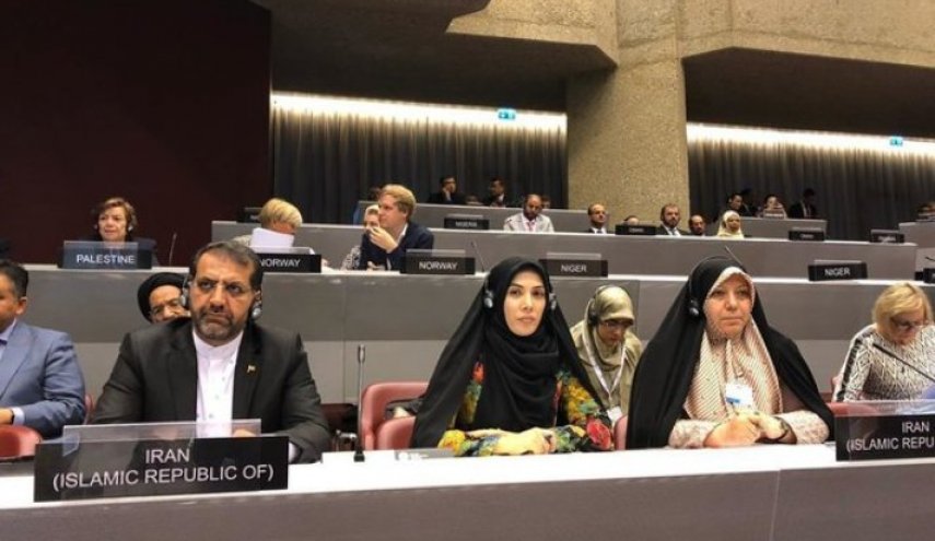 فاطمة حسيني ترد على المزاعم الإماراتية حول الجزر الإيرانية