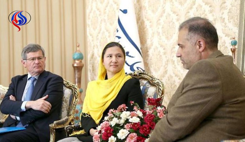 فرانسه: ایران باید آثار اقتصادی برجام را لمس کند