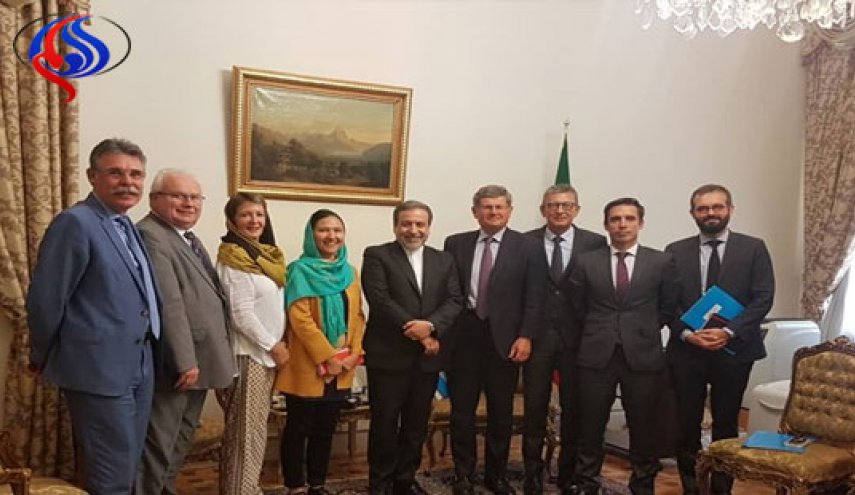 دیدار هیأت گروه دوستی پارلمانی فرانسه و ایران با عراقچی