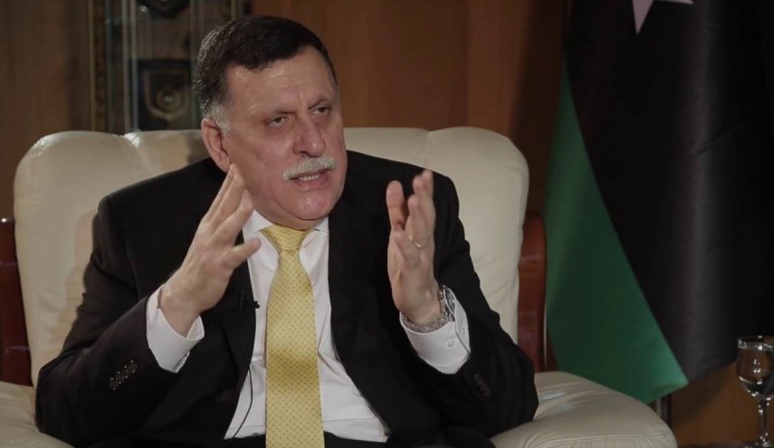 السراج يدعم توحيد المؤسسة العسكرية في ليبيا .. ولكن من سيكون القائد الأعلى للجيش ؟