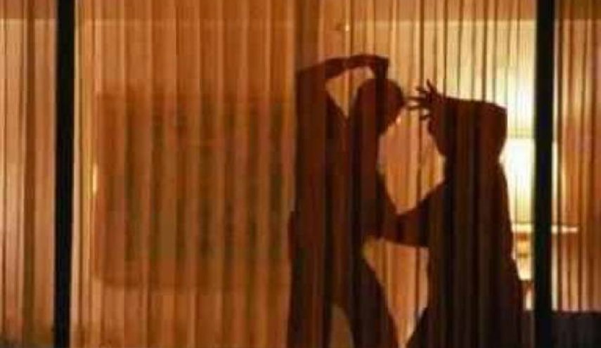 سوداني يدفن زوجته في فناء منزله لهذا السبب.. 