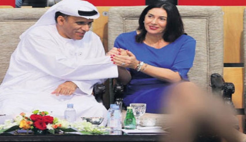 صورة تجمع وزيرة الاحتلال برئيس جودو الإمارت تثير الغضب في مواقع التواصل!