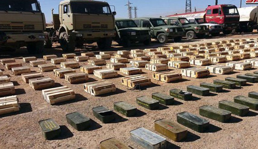 شاهد: أسلحة إسرائيلية وأمريكية للارهابيين بالقنيطرة 