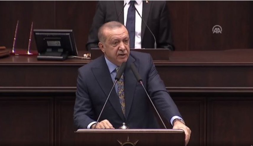 اردوغان: عملیات ارتش ترکیه در شرق فرات افزایش می‌یابد/ در پرونده خاشقچی سعی در نجات فردی خاص است
