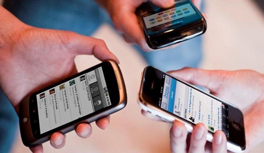 دراسة: هواتفنا تعرضنا لخطر الإصابة بمرض قاتل