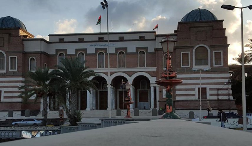 ليبيون يطالبون بتحقيق دولي بشأن التصرف في الأموال المجمدة بالخارج