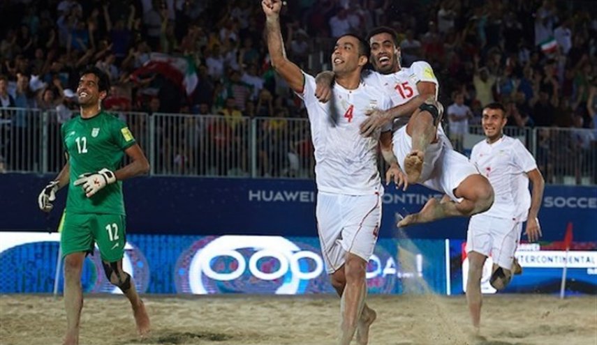 ايران تهزم روسيا وتفوز بلقب كأس القارات للقدم الشاطئية