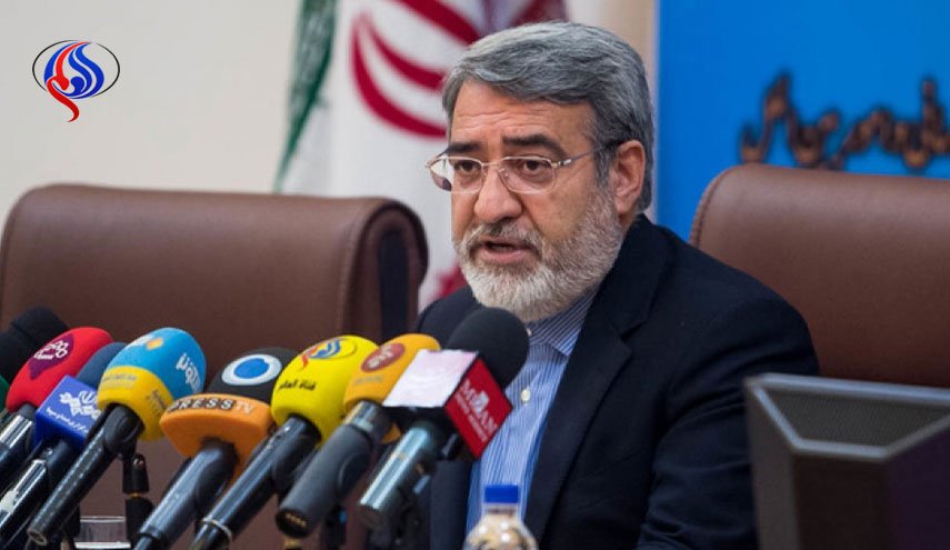 رحمانی فضلی: بر شرایط تحمیلی به کشور غلبه می کنیم