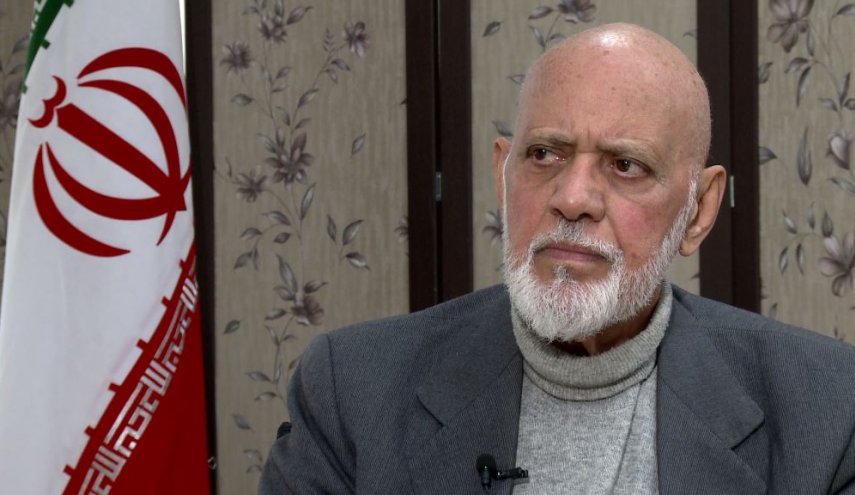 سعودی ها نوکر بی جیره و مواجب برای تاراج منابع نفتی/ اقتصاد آمریکا در دست کازینودارها است/  آمریکا؛ تنهاتر از همیشه