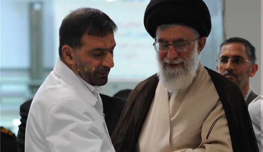 دست‌نوشته رهبر انقلاب برای تقدیر از شهید طهرانی مقدم و همکارانش + عکس