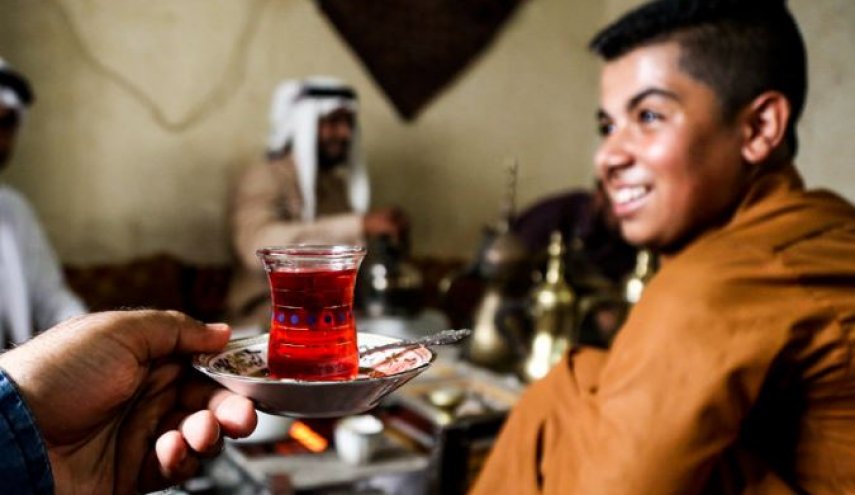 زراعة الشاي الأحمر في مدينة أهواز