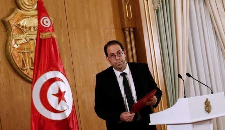 تونس.. البرلمان يصادق على تعديل وزاري اقترحه الشاهد
