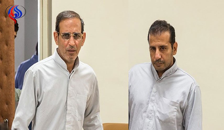 از سکه‌هایی که پوشش بود تا دلارهایی که به خارج از کشور منتقل شد