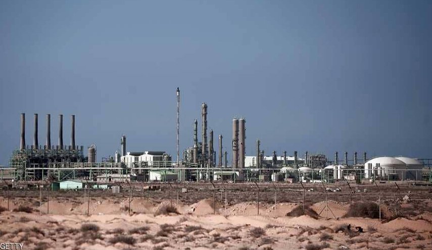 ليبيا تأمل بإعفائها من خفض إنتاج النفط