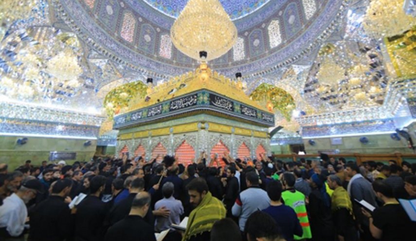 حشود المؤمنين يُحييون ذكرى إستشهاد الإمام العسكري (ع) في سامراء

