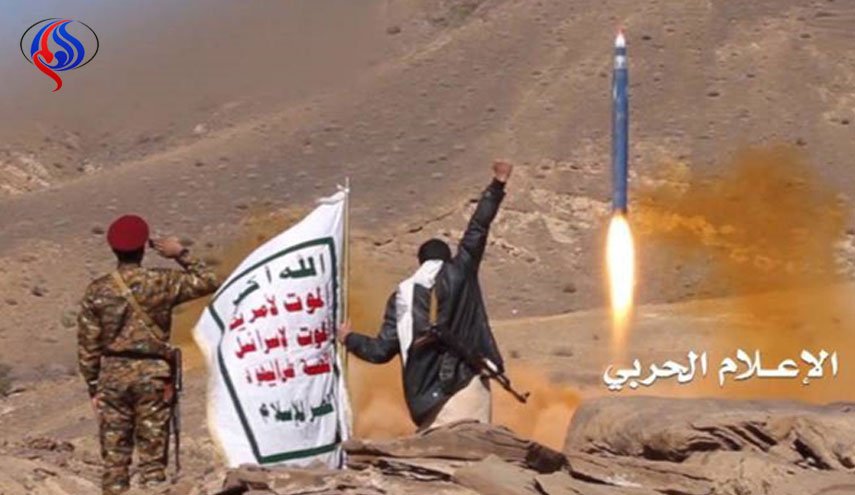 یمنی ها با 4 موشک زلزال مواضع نظامیان سعودی را هدف گرفتند