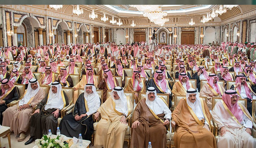مسؤولون اميركيون كبار يدعمون احمد بن عبد العزيز كخلف لابن سلمان
