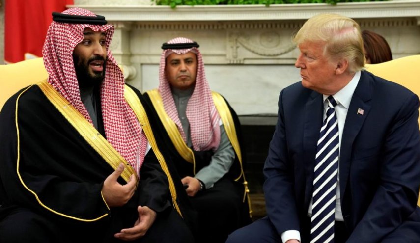 اربعينية خاشقجي، تقبيل يد القاتل
