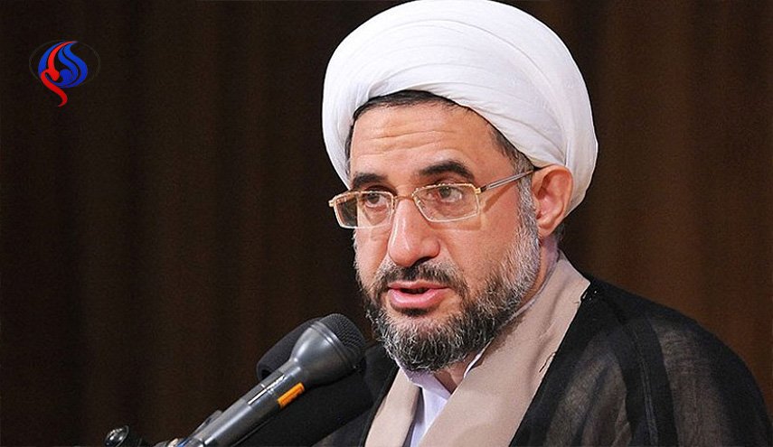 آية الله محسن اراكي: وحدة المسلمين واجب شرعا
