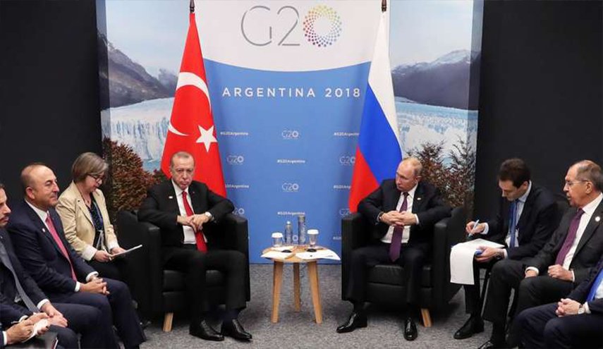 أردوغان يقترح عقد قمة جديدة حول أدلب السورية