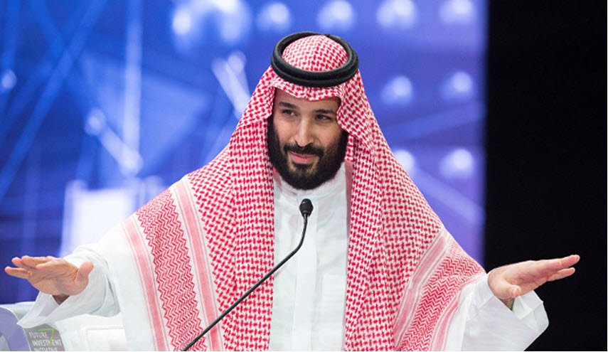 نجم تركي شهير يسخر من الأمير السعودي... ويشعل 