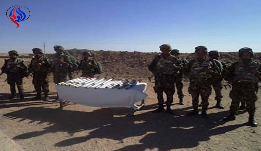 ارتش الجزایر از کشف 11 موشک هوا به زمین از تروریست ها خبرداد