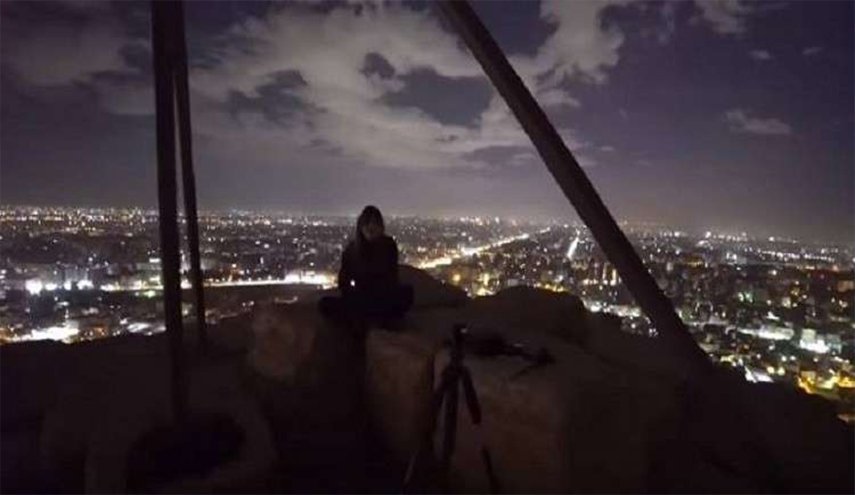 اول ردة فعل لمصور فيديو 