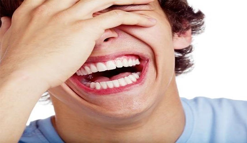 غرامة مالية على الضحك في هذه الدولة الأوربية