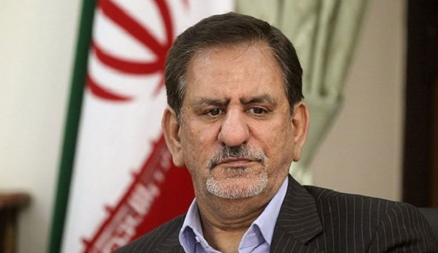 جهانگیری: به مصلحت کشورهای عربی است که با ایران دست دوستی بدهند/جراحی اقتصادی کشور را با موفقیت انجام می دهیم
