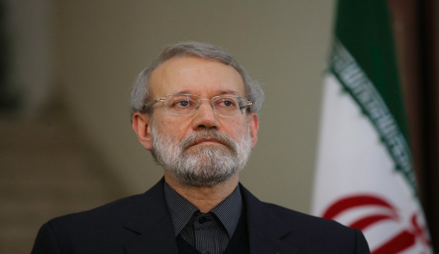 لاریجانی: یمنی‌ها اهل واگذاری زمین خود به بیگانه نیستند