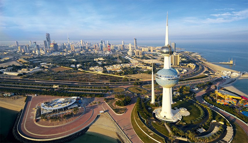 هذا ما فعلته الكويت مع وافد أجبر طفلا على التدخين